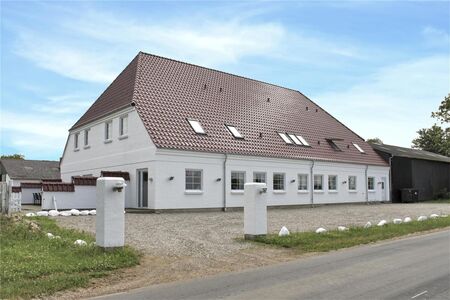 Farris - country house